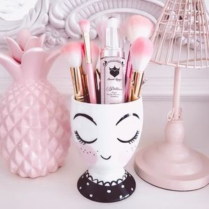 Meet your Posher, Alison